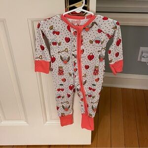 NWT Kiki + Lulu Bamboo Ruffle Convertible Footie Romper in Valentine Hearts